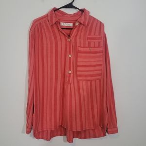 We the Free linen blend front pocket blouse S w/flaw